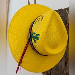 Charlie 1 Horse Women's Mariachi Yellow Straw Hat, L